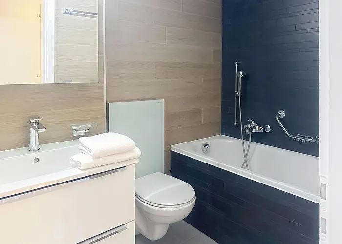 6p- Ski-in Ski-out- Parkplatz- Zentral- Wifi By Interhome 公寓