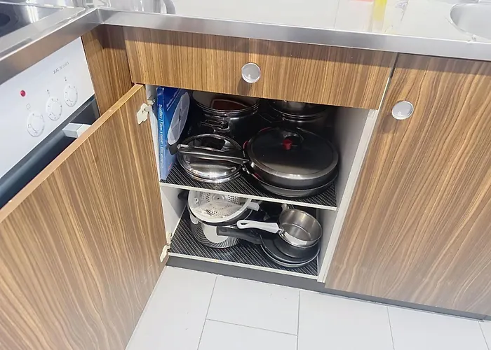 アパート 6p- Ski-in Ski-out- Parkplatz- Zentral- Wifi By Interhome *