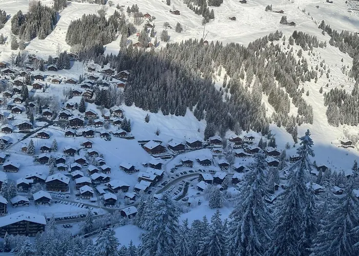 アパート 6p- Ski-in Ski-out- Parkplatz- Zentral- Wifi By Interhome